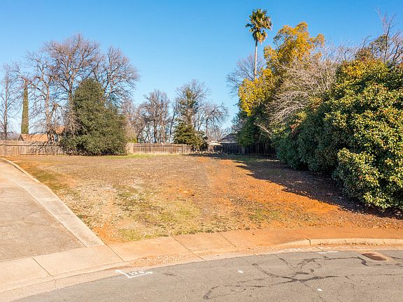 2nd image of 2631 Sanford Ct