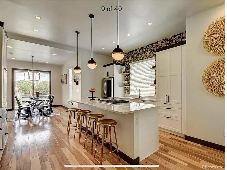 2126 Grove St — Photo 7