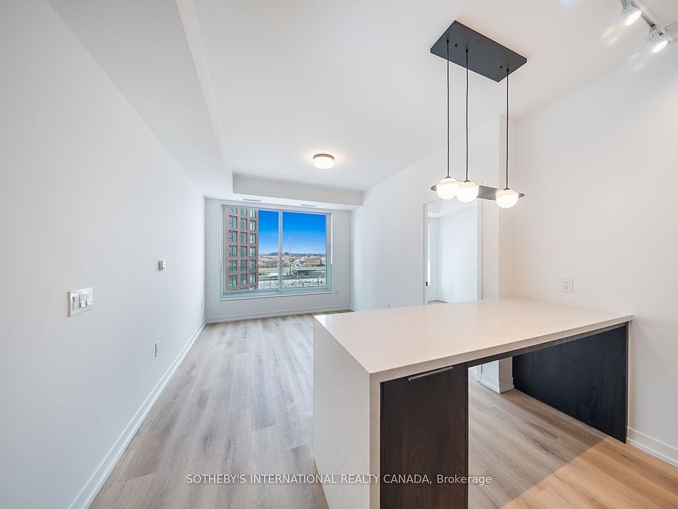 1st image of 5 York Rd #611