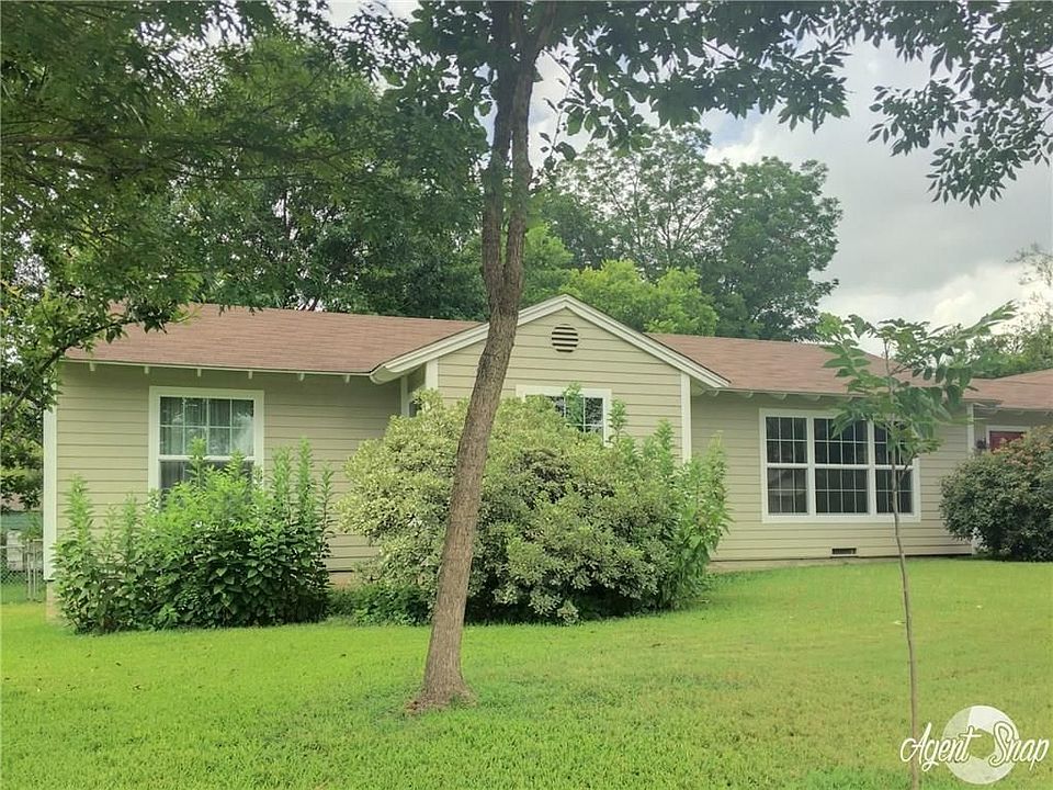 1st image of 1108 Overhill Dr