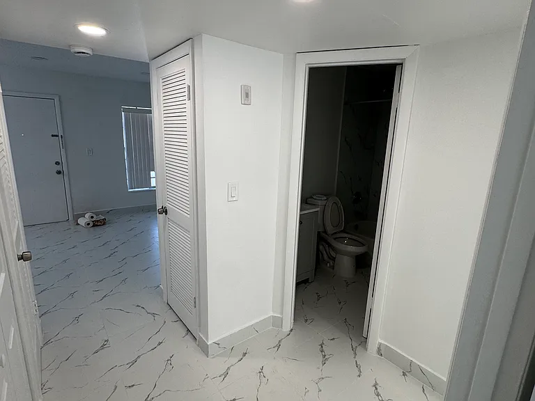 1335 S Dixie Hwy #4 — Photo 5