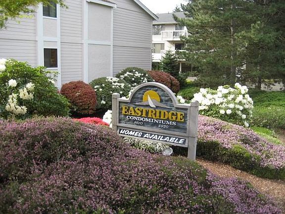4th image of 9910 NE 119th St APT 304