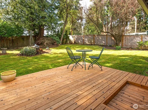 23110 63rd Avenue W, Mountlake Terrace, WA 98043