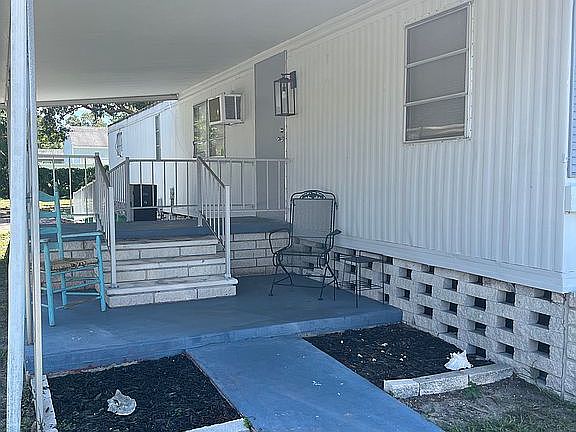 4th image of 6735 54th Ave N #81