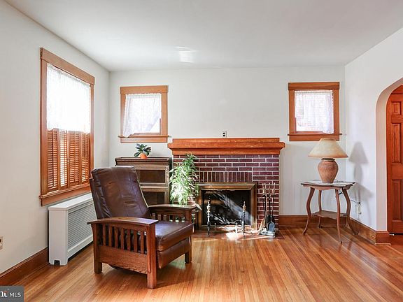 5th image of 2435 N 3rd St