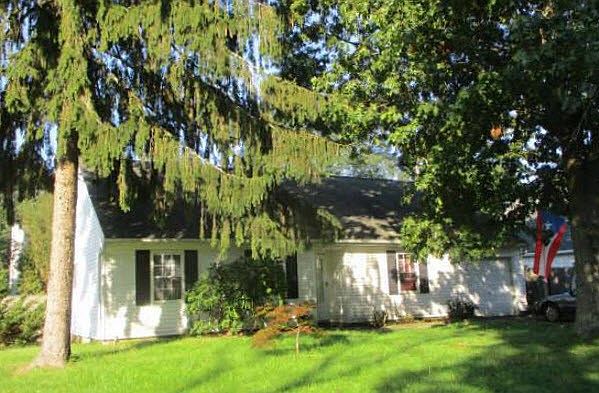1st image of 218 Orchid Dr