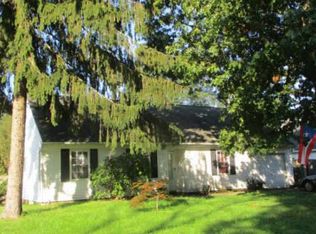 218 Orchid Dr, Mastic Beach, NY 11951