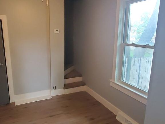 5th image of 3527 W 58th St #3