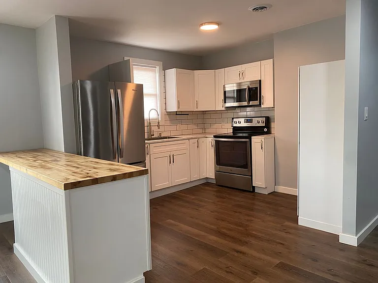 303 W Watauga Ave — Photo 10