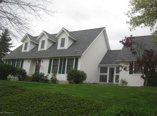 219 Field Ridge Rd, Shavertown, PA 18708