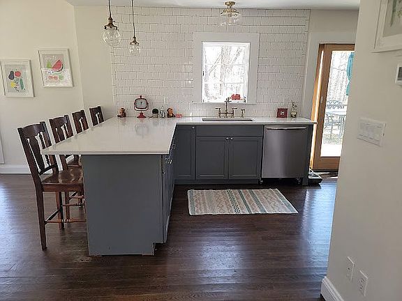 4th image of 57 Ridgeland Rd