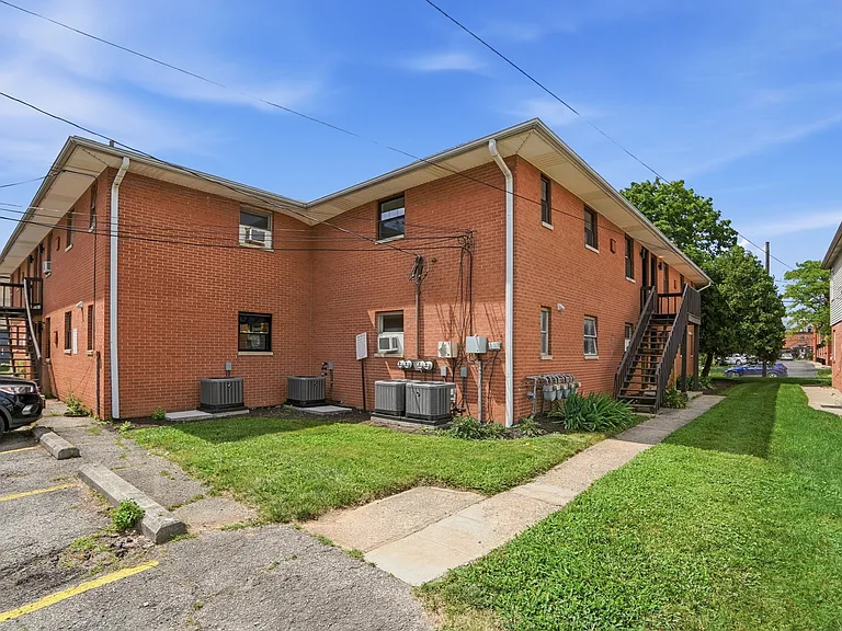 1545 King Ave #D — Photo 27