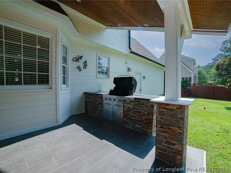 6317 Nakoma Way — Photo 32