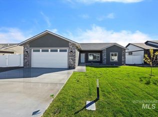 1417 Zephlyn St, Twin Falls, ID 83301