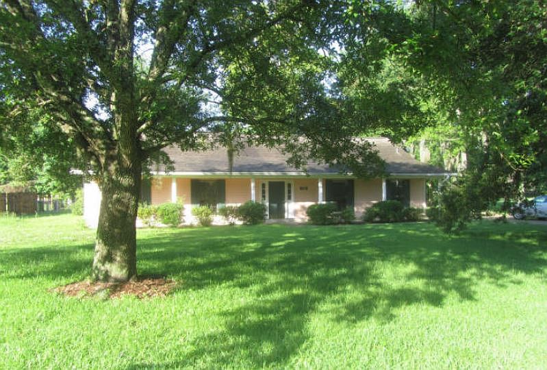203 Oak Park Blvd, Garyville, LA 70051 Zillow