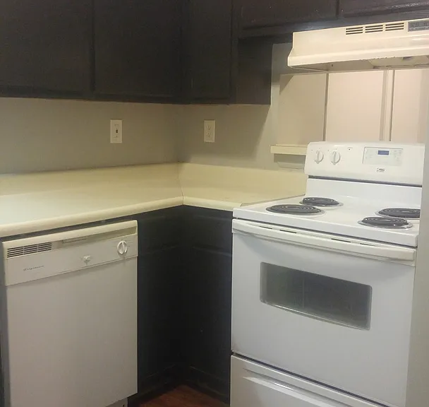 1422 Main St — Photo 11