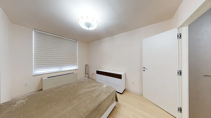 Sold by Diamond Real, Inc. | media 13