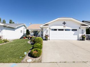 4510 S 54a Avenue Cres, Innisfail, AB T4G 1X8