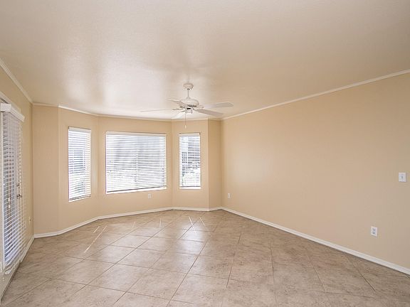 5th image of 17017 N 12th St Unit 1087