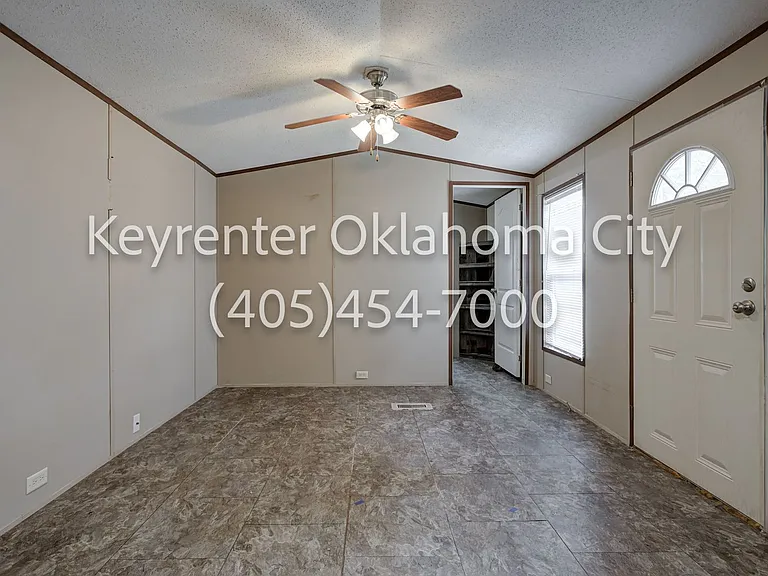 3508 N Douglas Blvd #13 — Photo 6