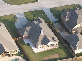 22215 Pine Tree Dr, Tomball, TX 77377