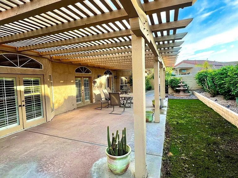 79115 Bermuda Dunes Dr — Photo 2