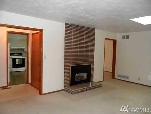 3rd image of 6005 Central Park Dr