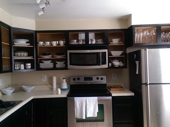 4th image of 709 Sedgwick Ct