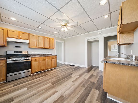 3rd image of 7990 Pennsylvania Ave APT 1