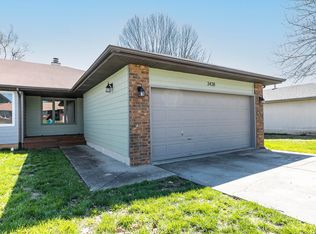 3438 S Geri Ct, Springfield, MO 65807