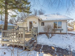 920 2nd St, Baraboo, WI 53913