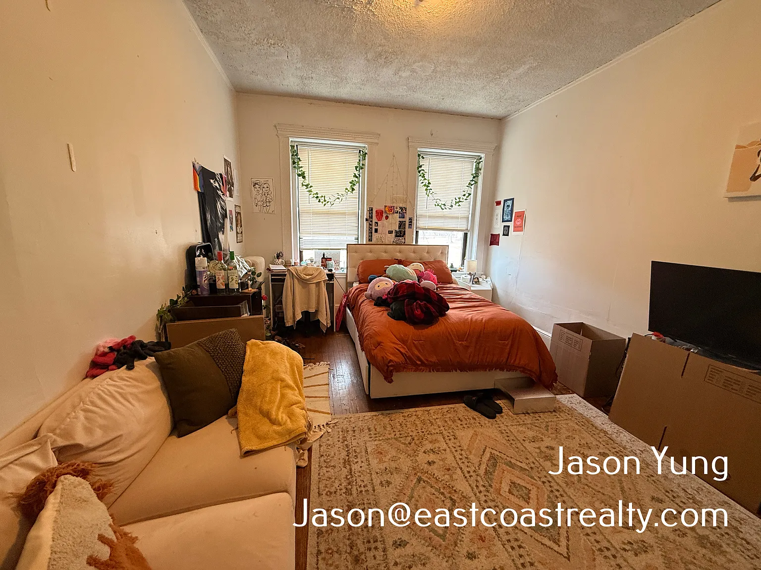 3 bed, 1000 sqft, $4,365 — Photo 2