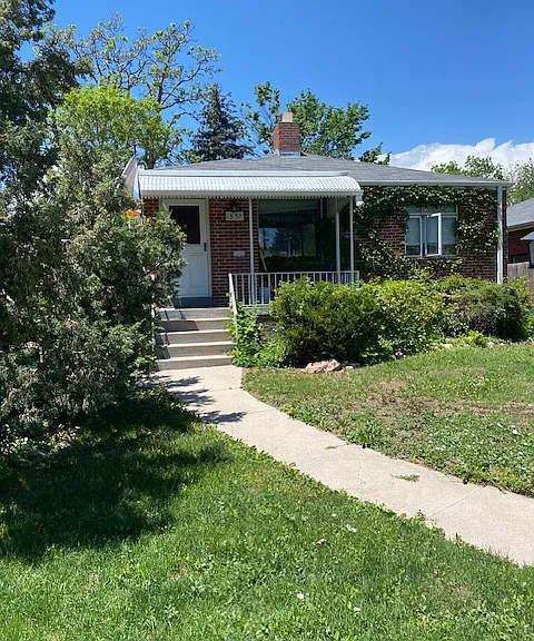1337 Newport St — Photo 1