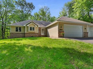 41087 Maid Marion Ave, North Branch, MN 55056