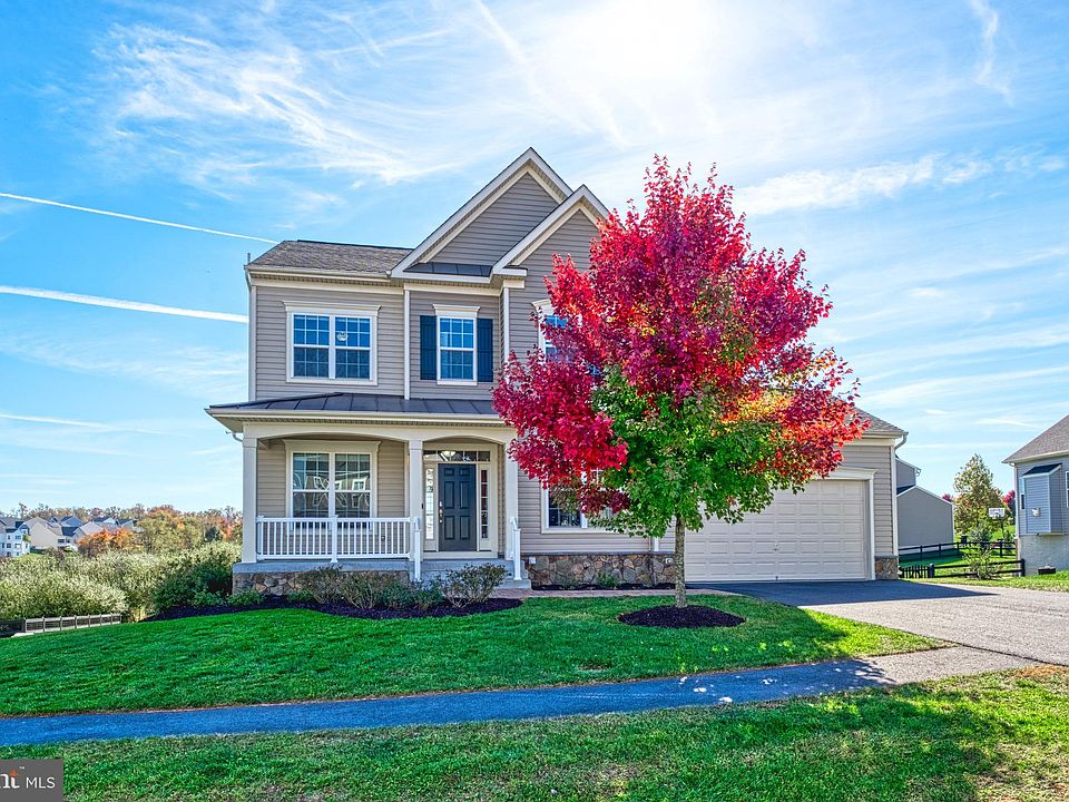 1st image of 35825 Peninsula Ct