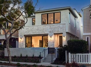 504 Acacia Ave, Corona Del Mar, CA 92625