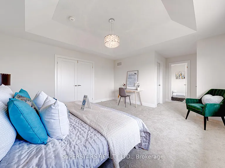 33 John Dallimore Dr — Photo 23