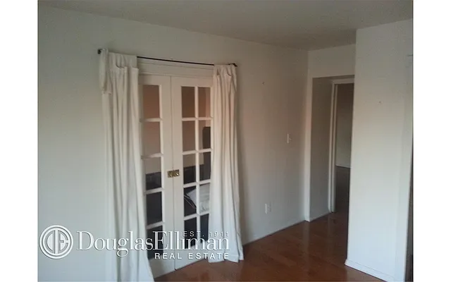 Rented by Douglas Elliman | media 37