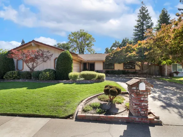 5136 Linda Lou Dr, Carmichael, CA 95608