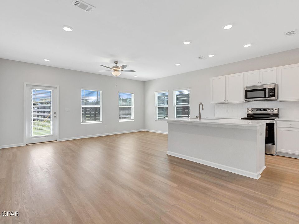 1st image of 7675 Grotto Ln #20