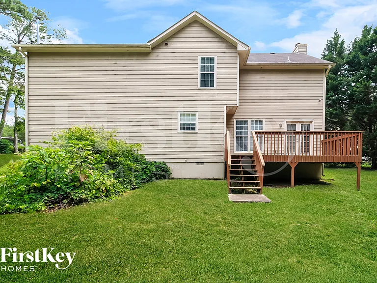 15 Fenwick Way — Photo 13