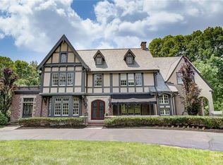 2735 Ridgeway Rd, Dayton, OH 45419