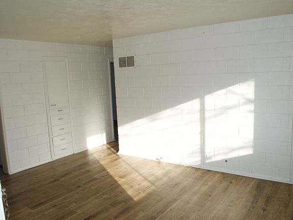 3rd image of 1385 Benton St APT 6