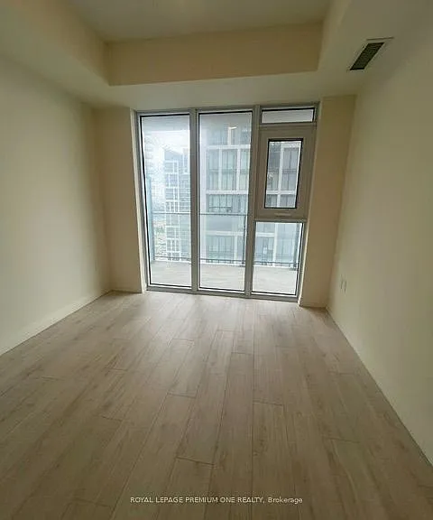 8960 Jane St #1920 — Photo 15