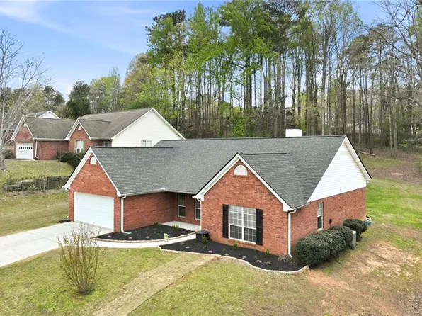 5989 Williamsport Dr, Flowery Branch, GA 30542
