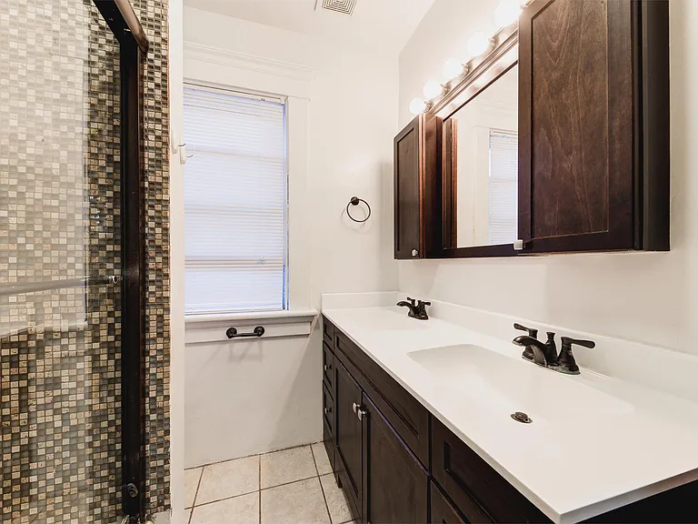 324 Buttles Ave — Photo 46