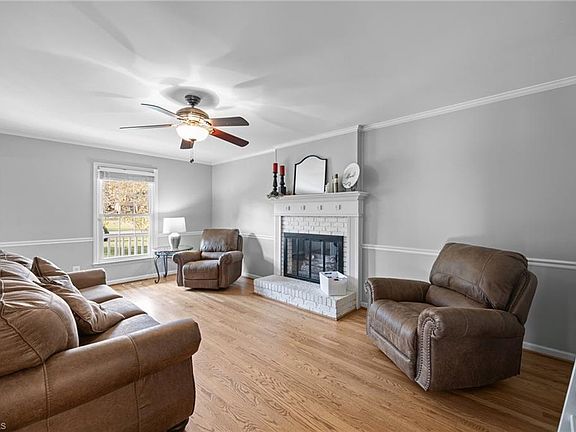 5th image of 206 Herronwood Dr