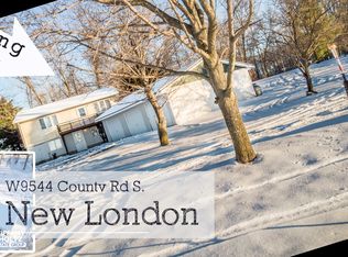 W9544 County Rd S, New London, WI 54961