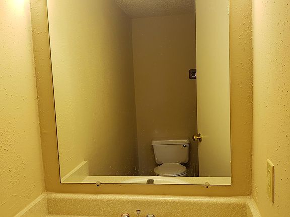 4th image of 7493 Chevy Chase Dr APT 202