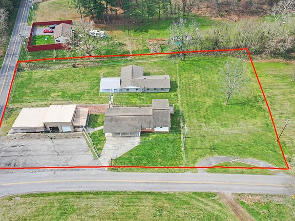 2nd image of 3498-3500 Old Kentucky Rd